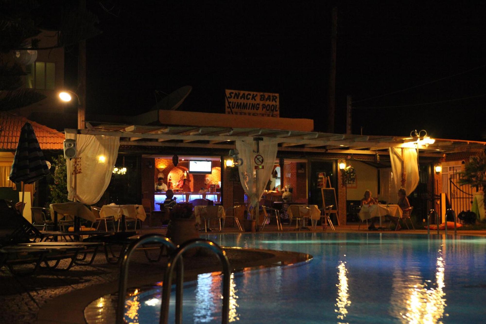 Lyristis Dinos Studios & Apartments Faliraki Extérieur photo
