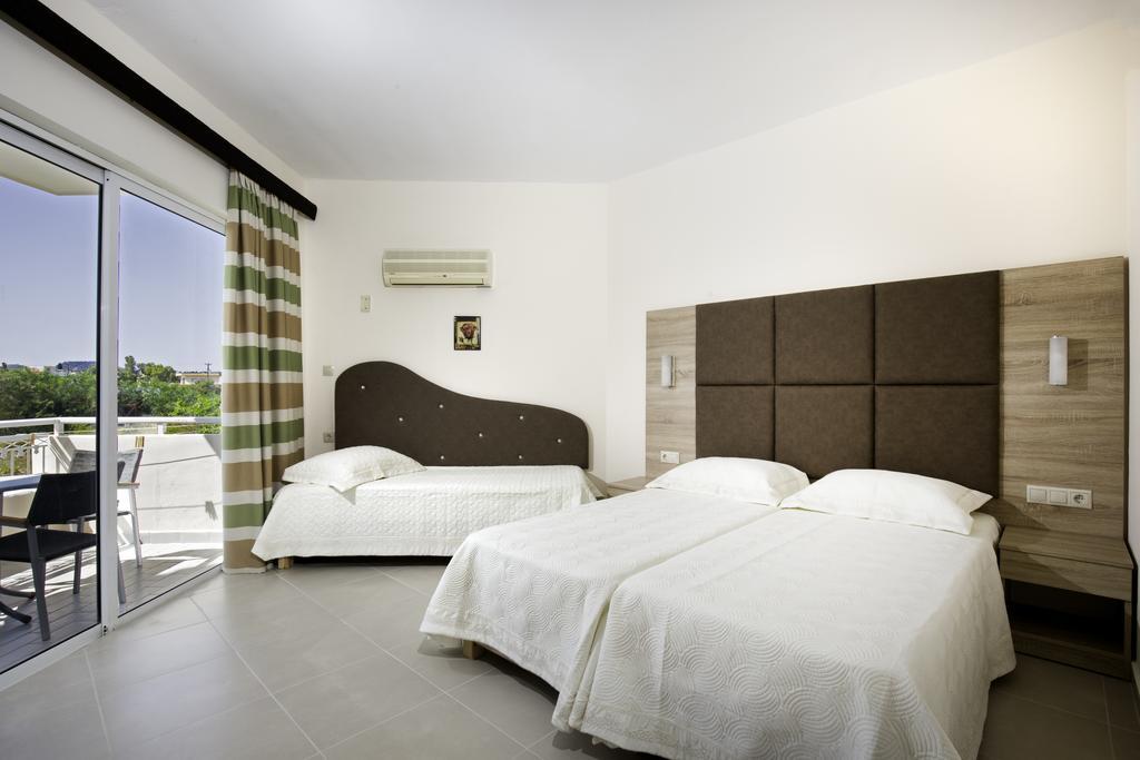 Lyristis Dinos Studios & Apartments Faliraki Extérieur photo