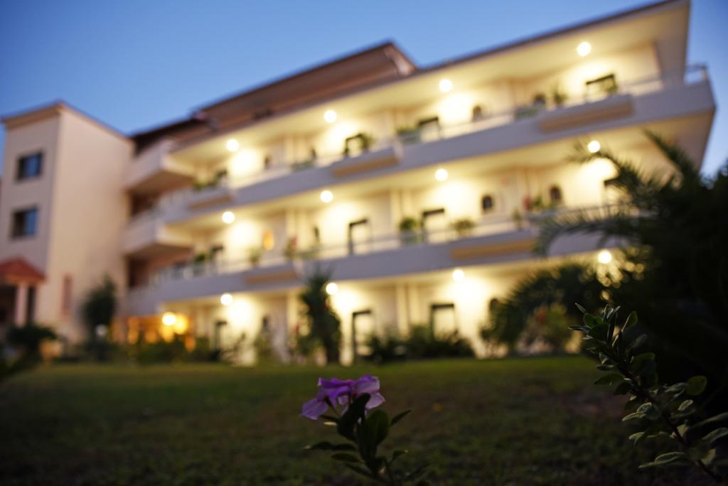 Lyristis Dinos Studios & Apartments Faliraki Extérieur photo