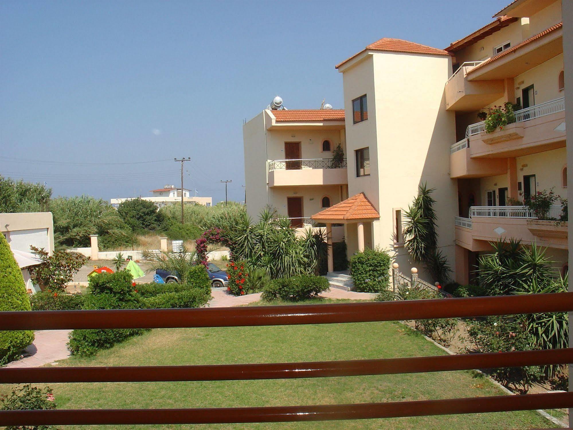 Lyristis Dinos Studios & Apartments Faliraki Extérieur photo